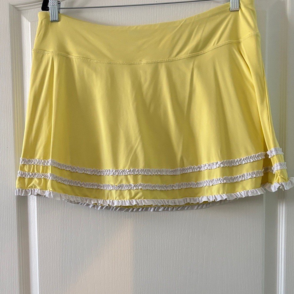 Lilly Pulitzer yellow skort